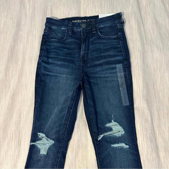 American Eagle Curvy Hi-Rise Jegging - Picture 2 of 6